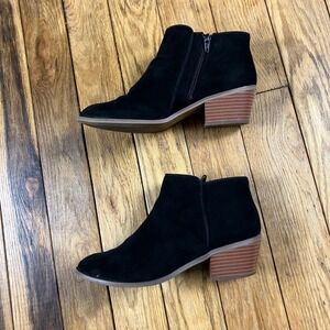 Amazon Essentials Womens Black Faux Suede Ankle Boots Block Heel Size 8.5